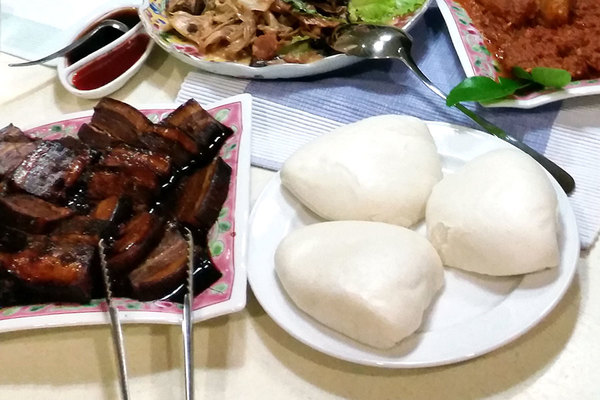 Kong Bak Pau