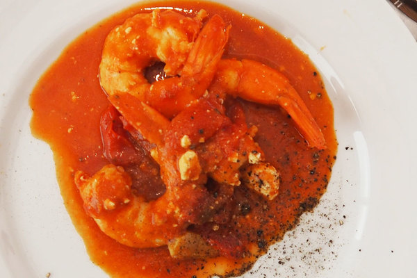 Garides Saganaki