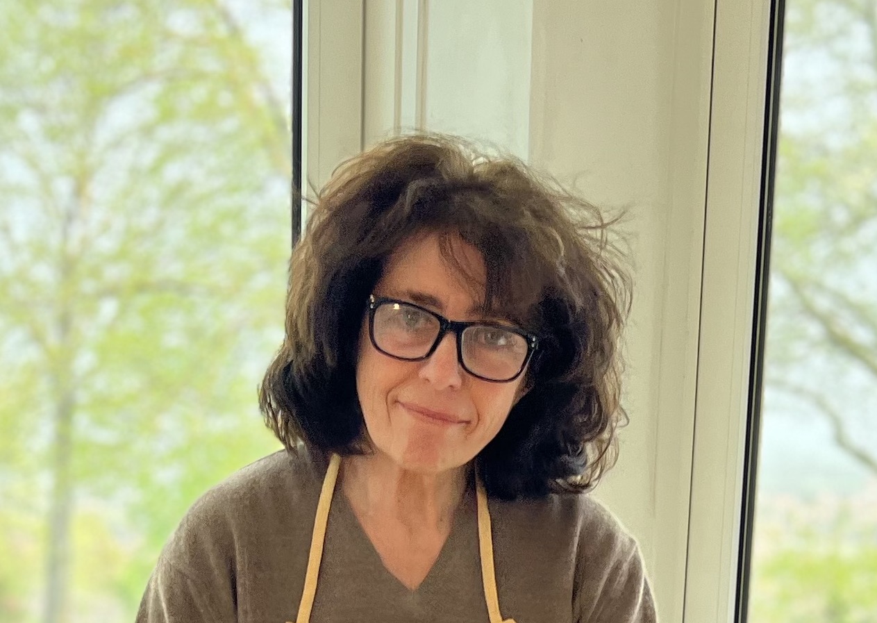 4ad28a1b e8f9 4bfa 9fc9 b6e843a50f9a